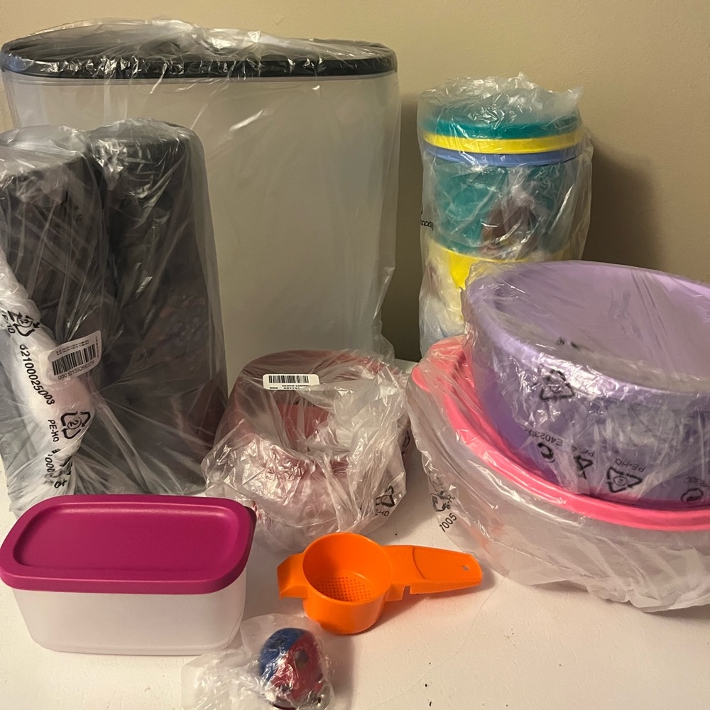 Tupperware Lot All new bowls tumblers modular mate minions